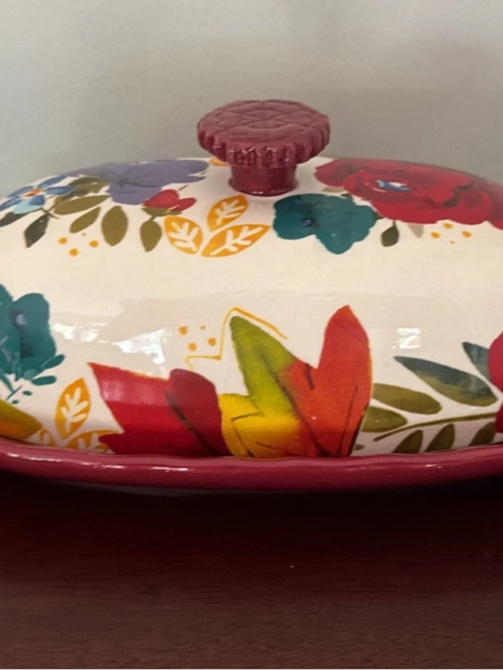 Pioneer woman Floral Ceramic Butter Dish with Knob - Home Kitchen